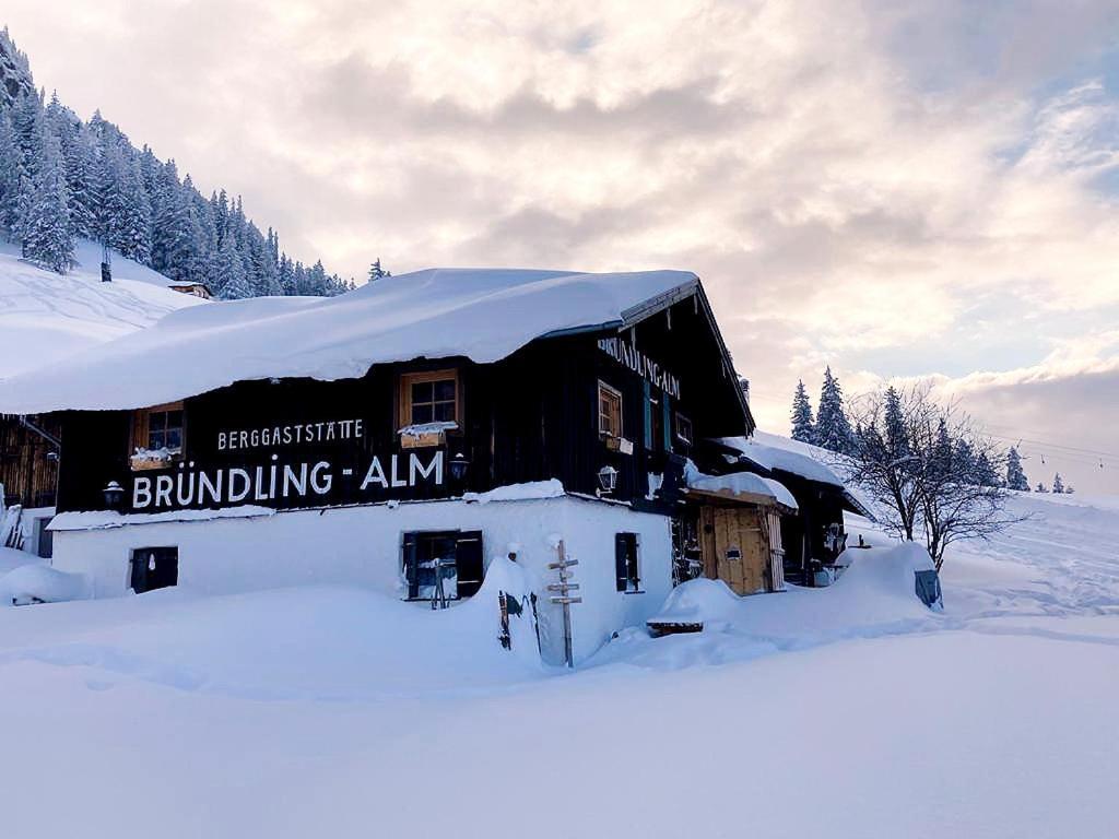 Bruendling-Alm Berggasthof Auf 1167M Auf Dem Hochfelln Берґен Екстер'єр фото